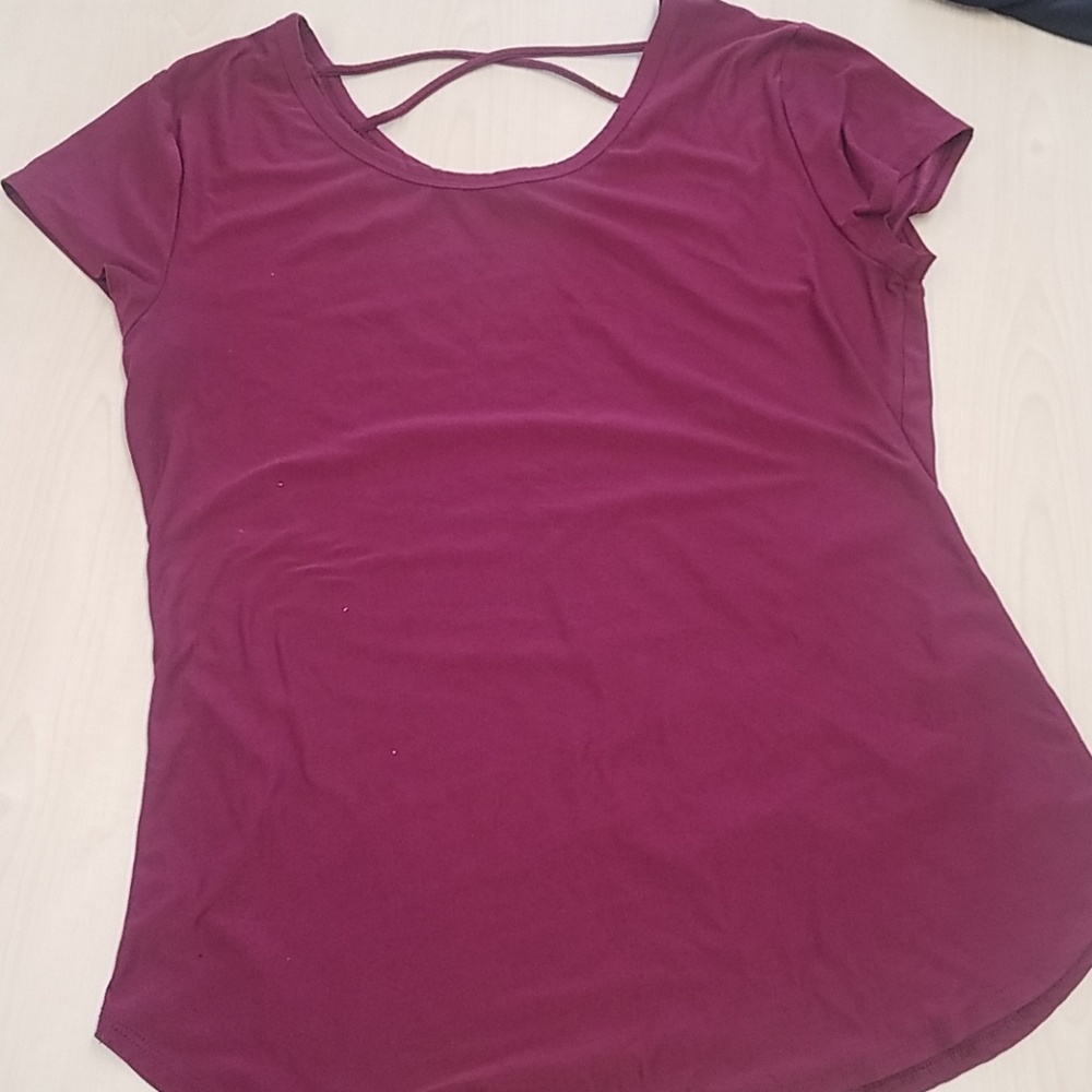Shirt with cris-cross back